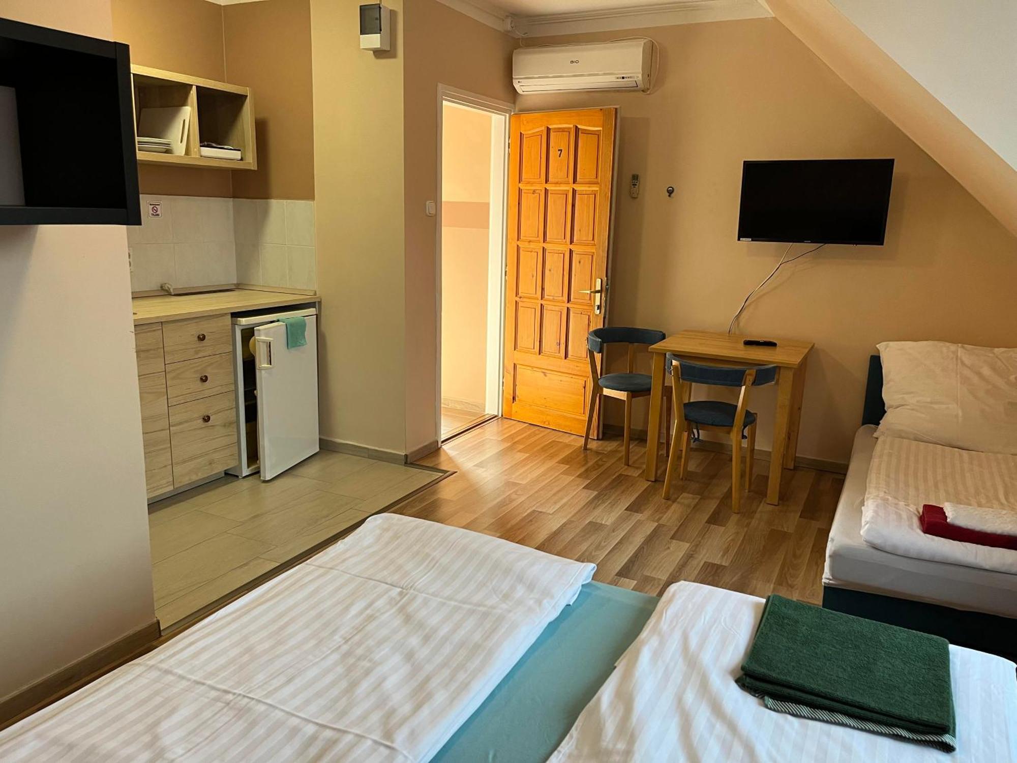 Petoefi Vendeghaz Otel Eğri Dış mekan fotoğraf