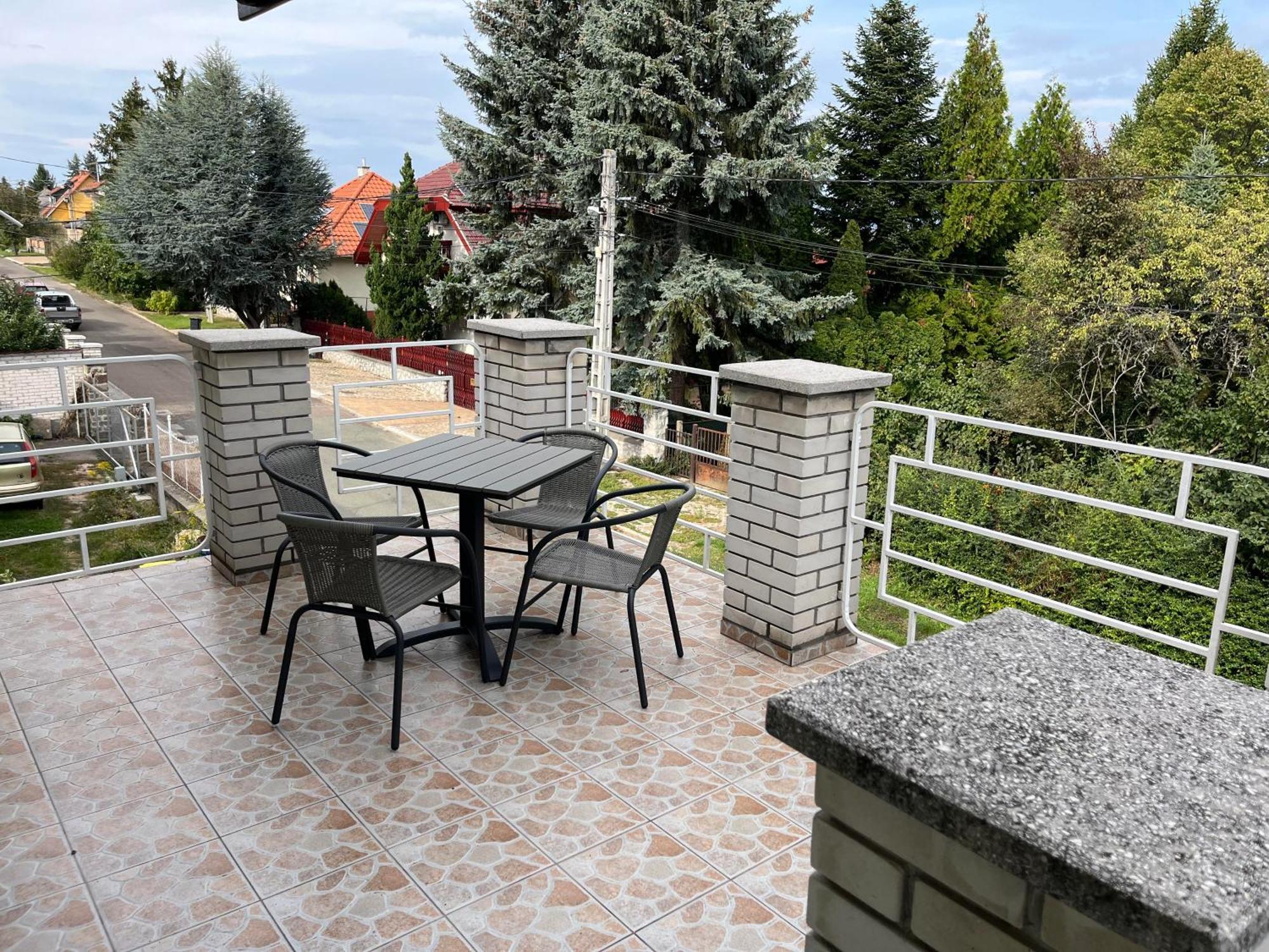 Petoefi Vendeghaz Otel Eğri Dış mekan fotoğraf